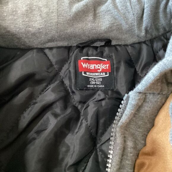 Wrangler Workwear Quilted Lined Work Shirt Jacket with Hood Sz 2XL - Picture 7 of 10
